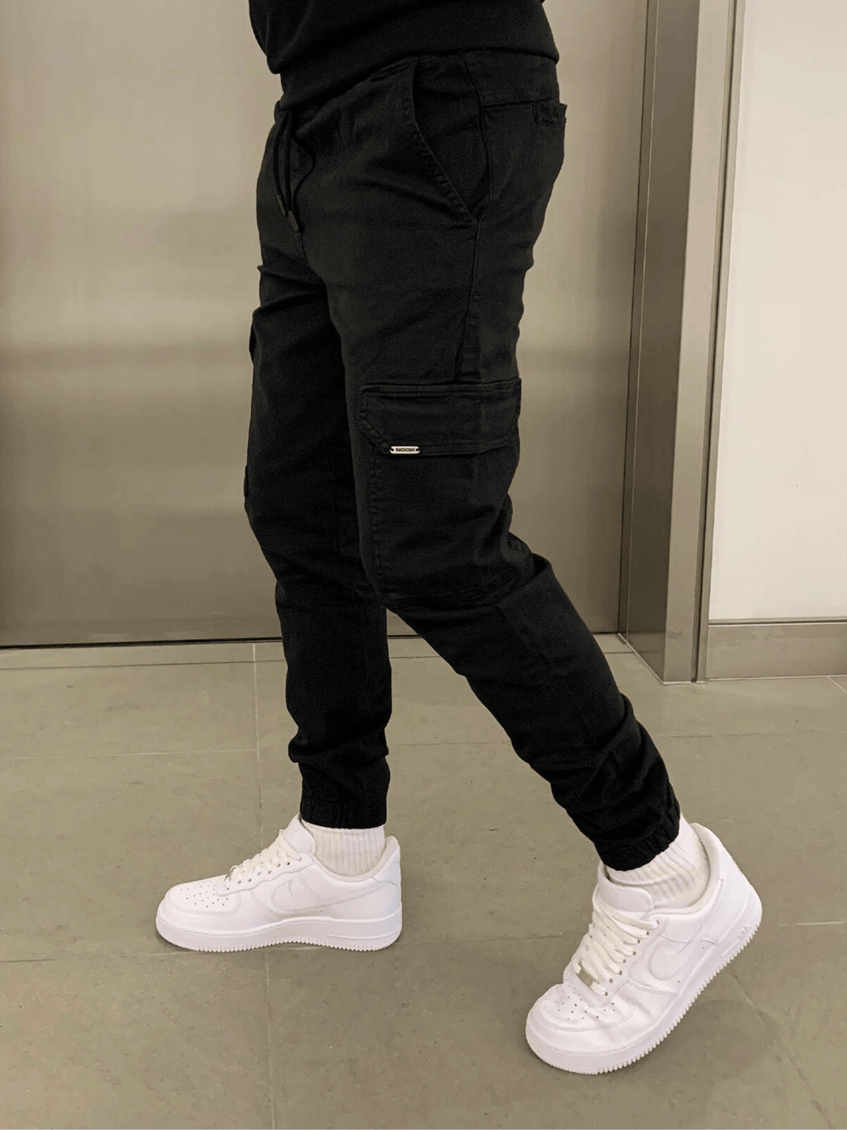Pantalon Jogger Cargo Homme Ajusté, vue 3