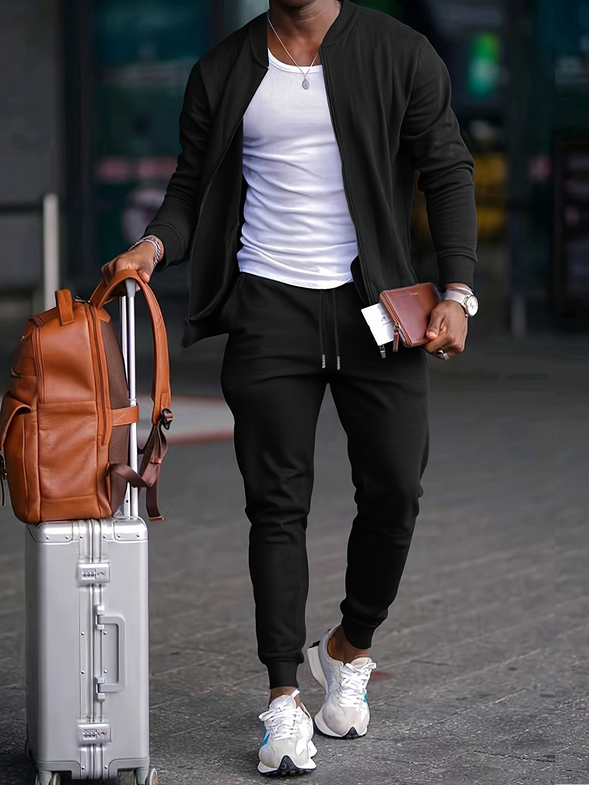 Survêtement athlétique pour homme, coloris Noir