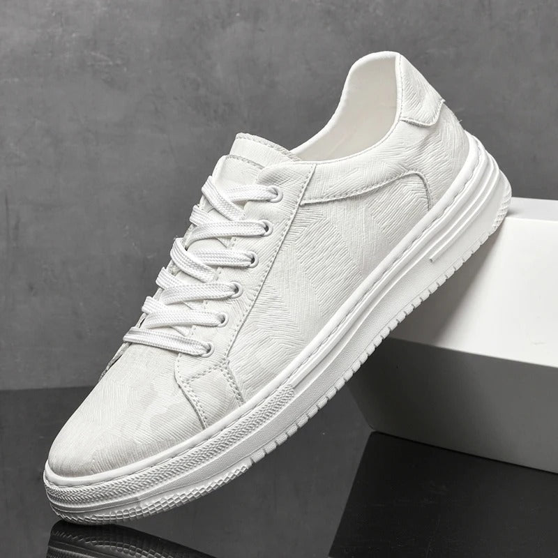 Baskets homme tige basse, coloris Blanc