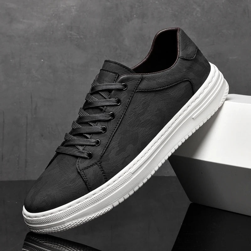 Baskets homme tige basse, coloris Noir