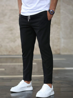 Jogging Slim Fit Homme, coloris Noir