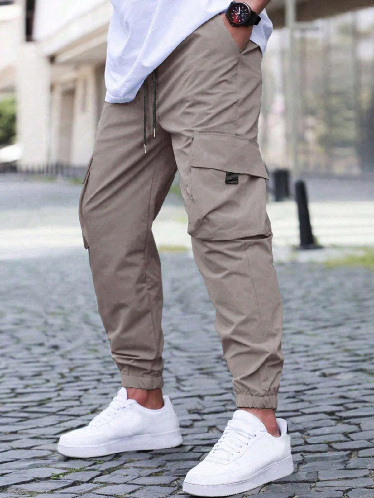 Pantalon Jogger Cargo Coupe Slim pour Homme, coloris Beige