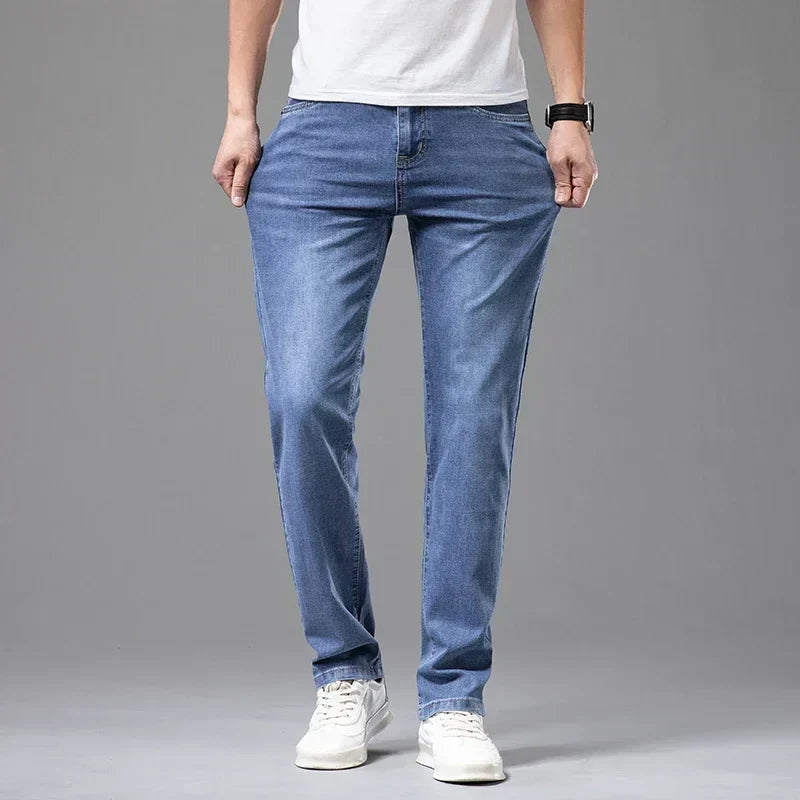 Jean Homme Coupe Droite Ajustée, coloris Bleu
