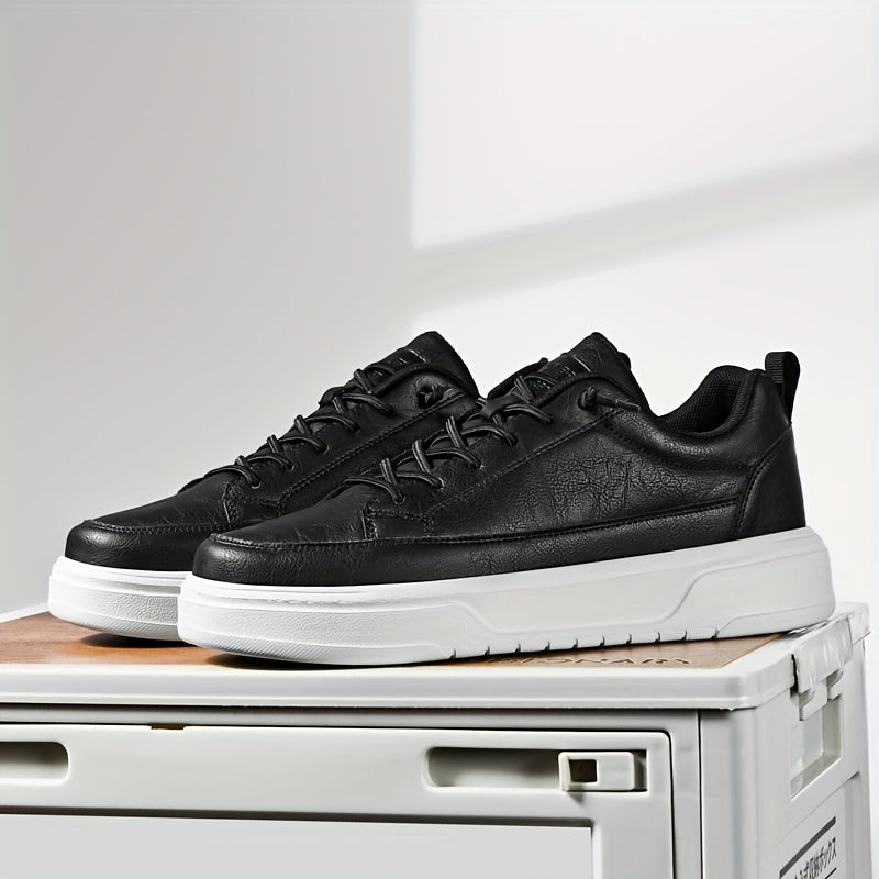 Baskets homme à lacets bout fermé, coloris Noir et blanc