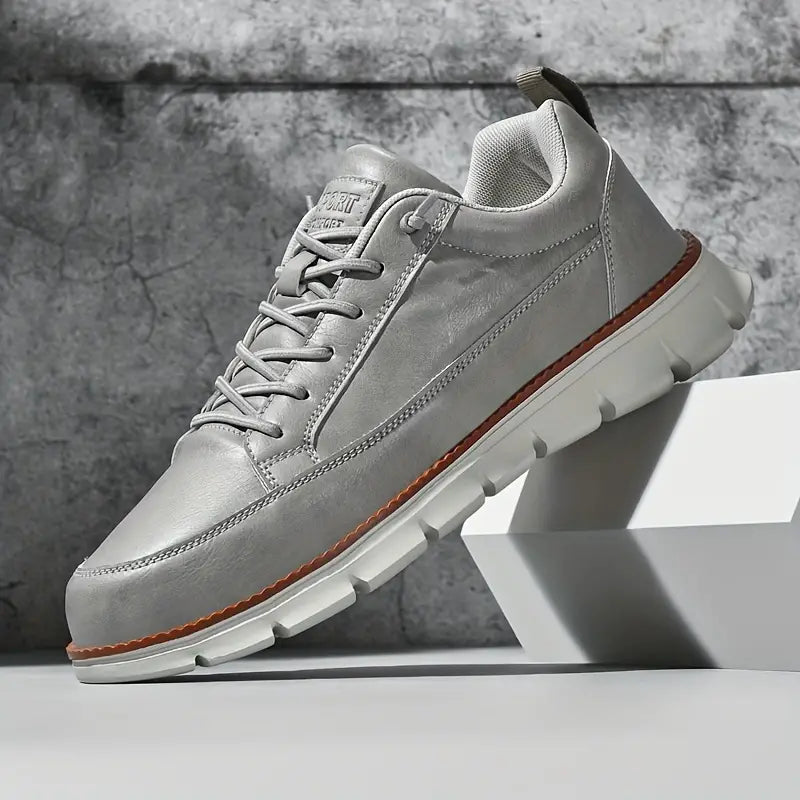 Baskets homme semelle crantée, coloris Gris
