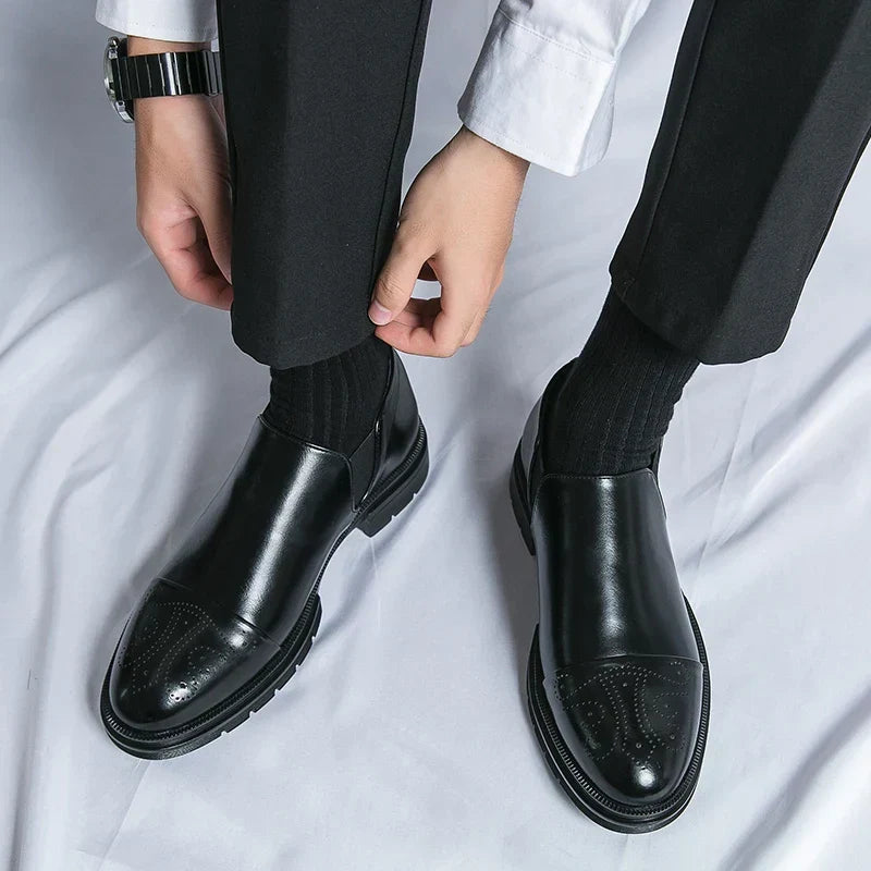 Chaussures homme à enfiler perforées, vue 6