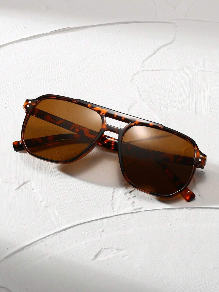 Lunettes de soleil homme à pont clé, vue 9
