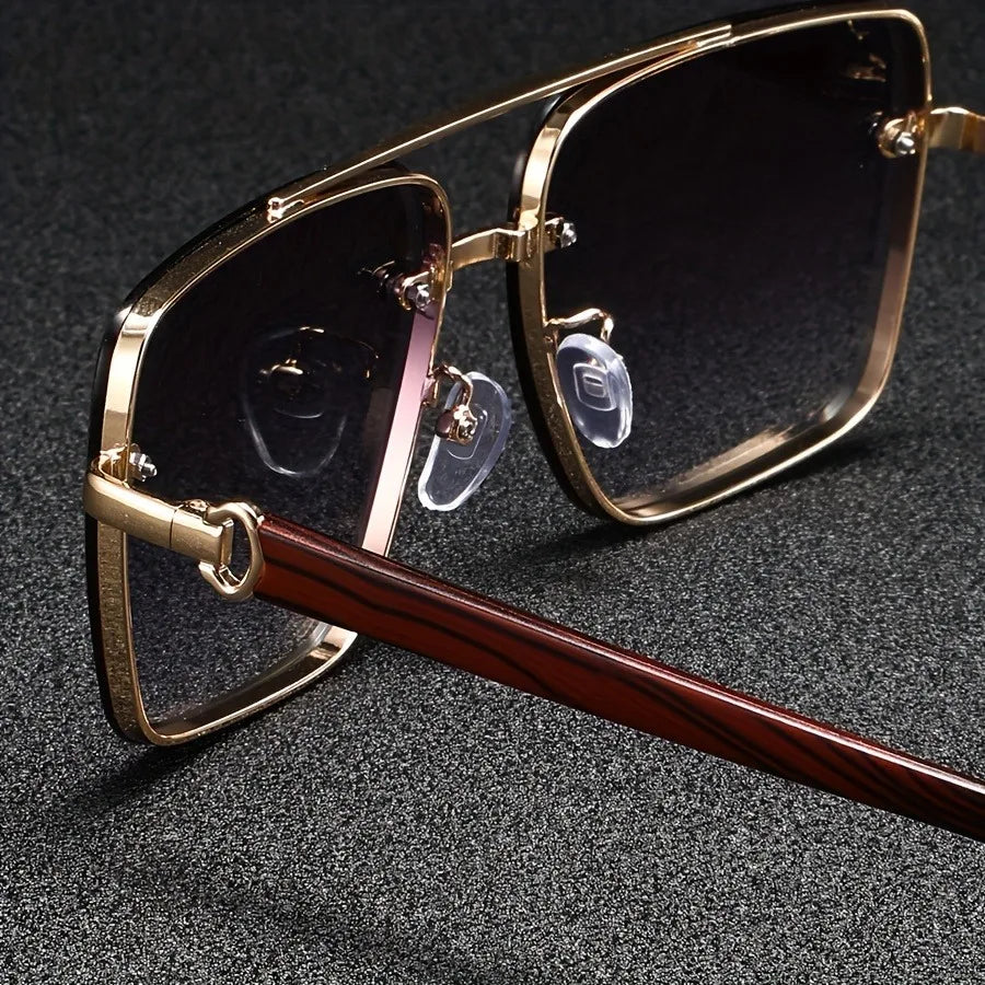 Lunettes de soleil homme géométriques, vue 2