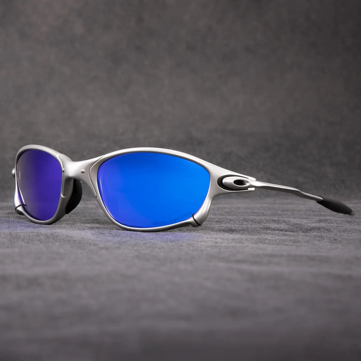 Lunettes de soleil homme sport, coloris Bleu & Argent