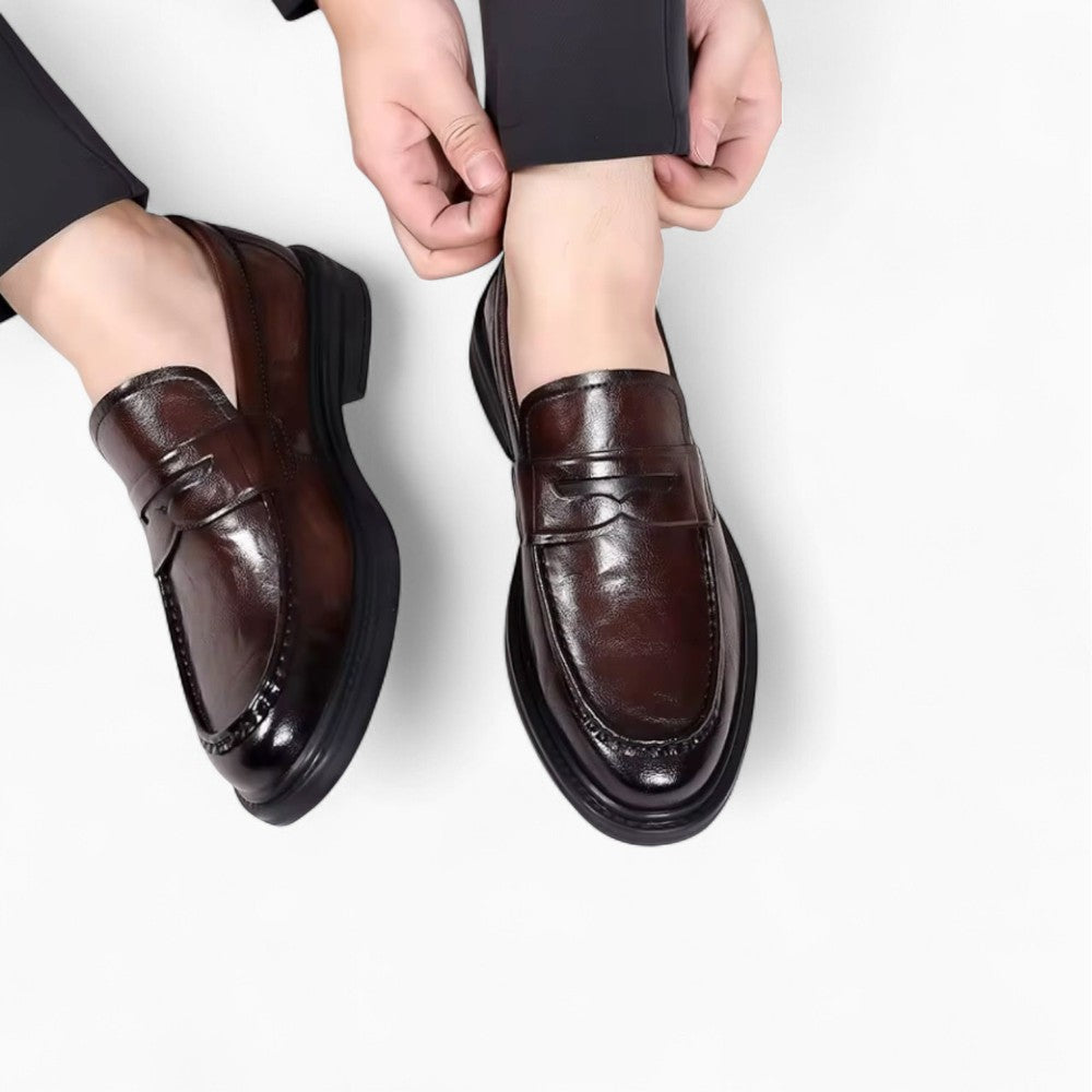 Mocassins Pour Homme En Cuir De Couleur Marron, vue 3