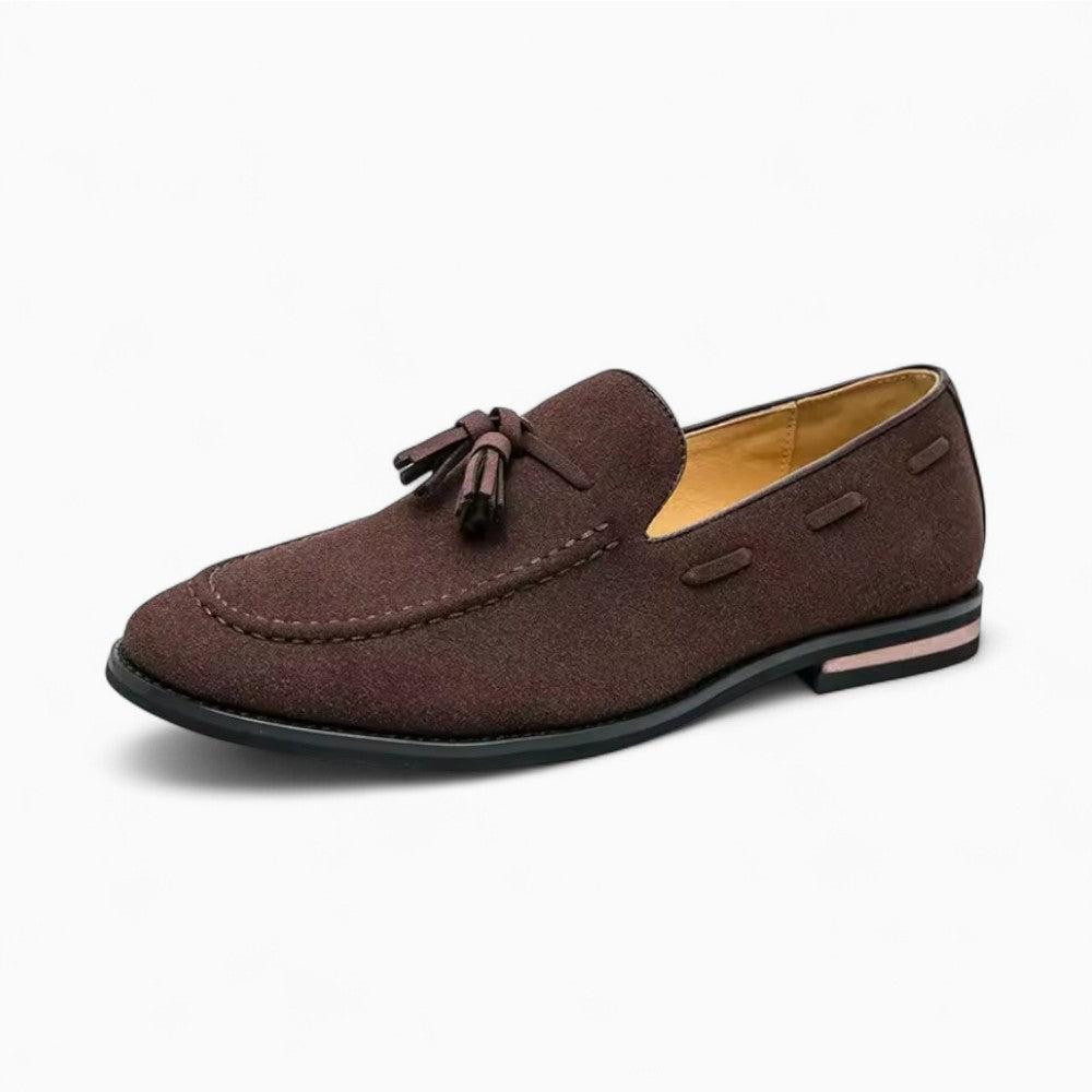 Mocassins à glands en faux daim à surpiqûres blanches, coloris Marron, vue principale