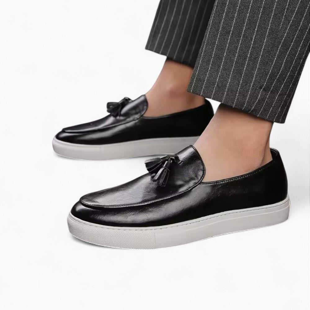 Mocassins À Gland En Cuir À Semelles Blanches Pour Hommes, coloris Noir, vue 3