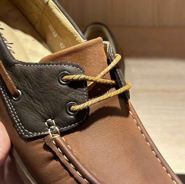 Mocassins homme à couture apparente, vue 3