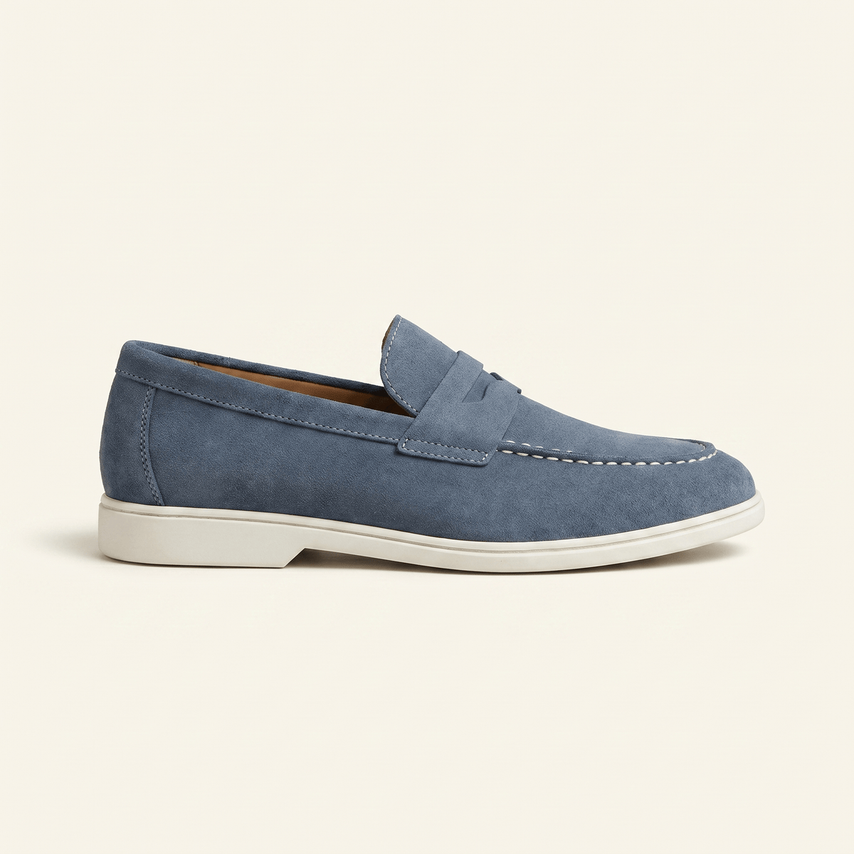 Mocassin Homme Penny Loafer en Daim à Semelle Contrastée, coloris Bleu
