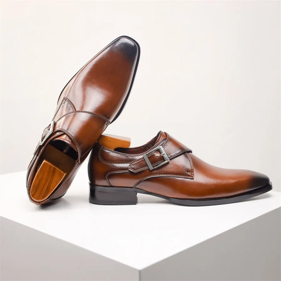Chaussures homme à boucle bout allongé