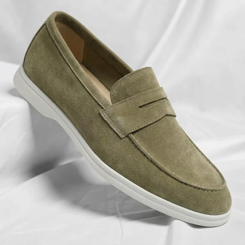Mocassin penny homme coloris vert avec semelle blanche