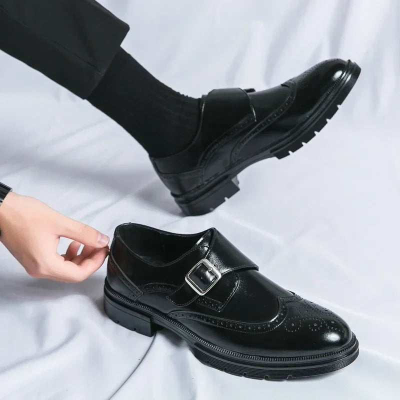 Chaussures homme à bride perforées, vue 8