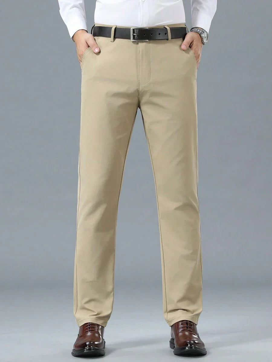 Pantalon homme droit, coloris Kaki