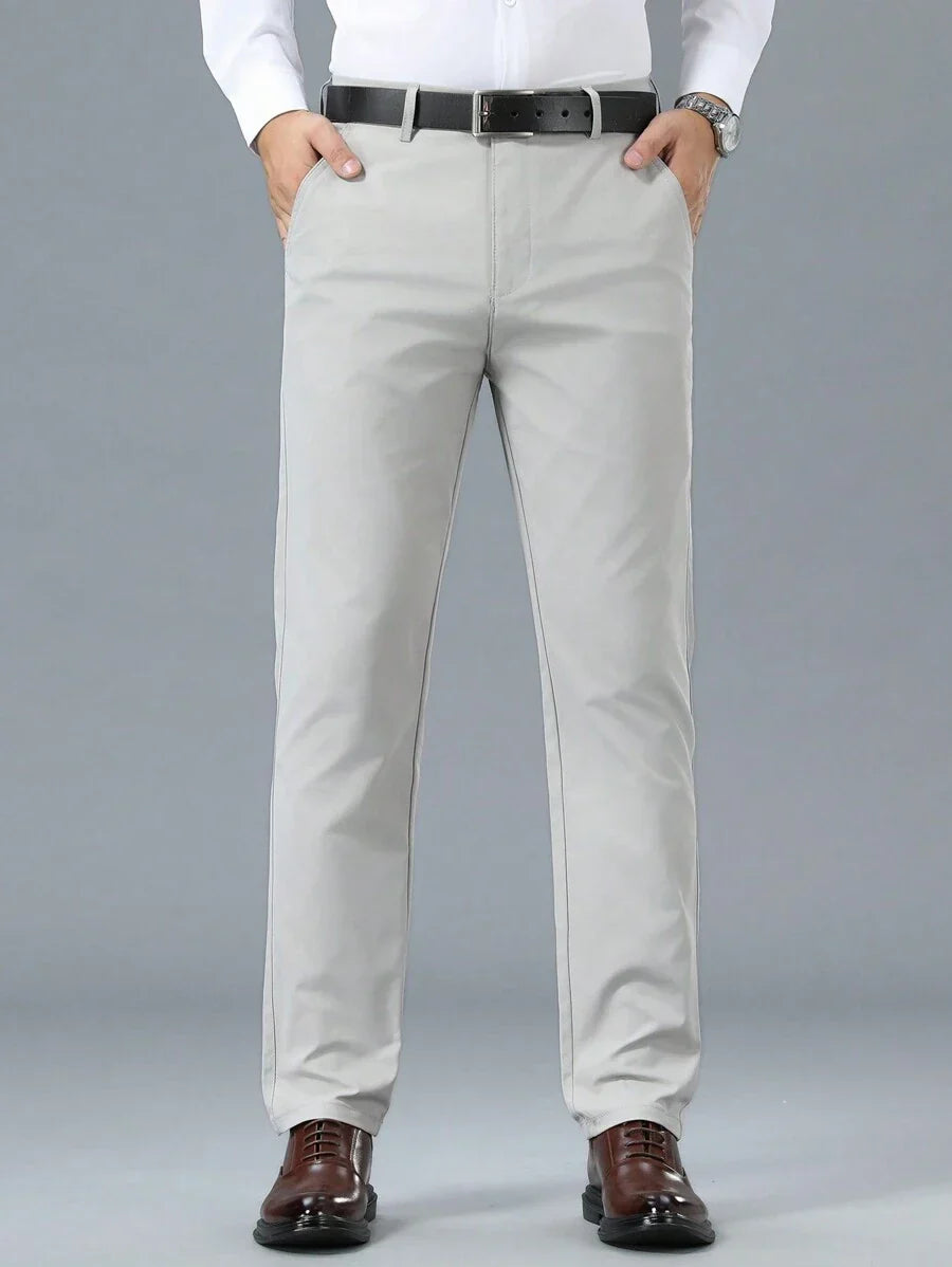 Pantalon homme droit, coloris Gris clair