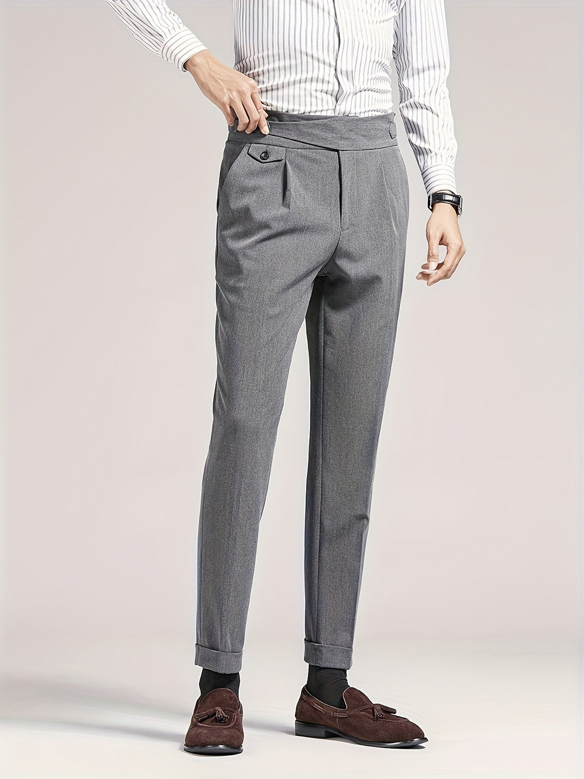 Pantalon homme taille haute, coloris Gris