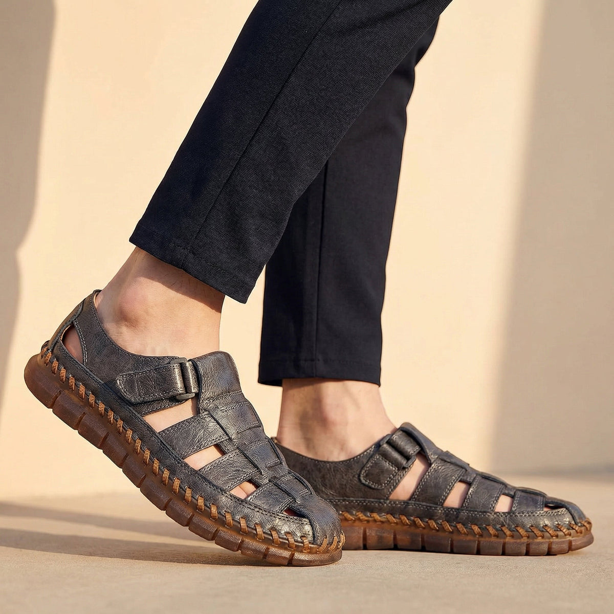 Sandales homme ajourées, coloris Gris