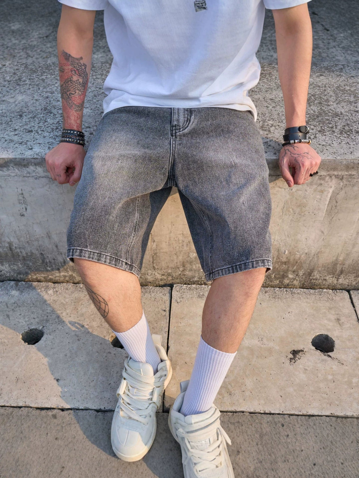 Short homme délavé, coloris Gris, vue 5